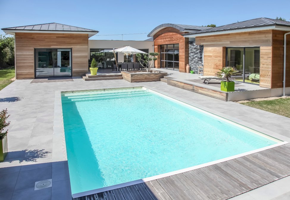 Pisciniste au Cap Ferret